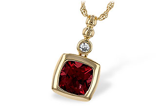 L235-05404: NECK 1.40 GARNET 1.44 TGW