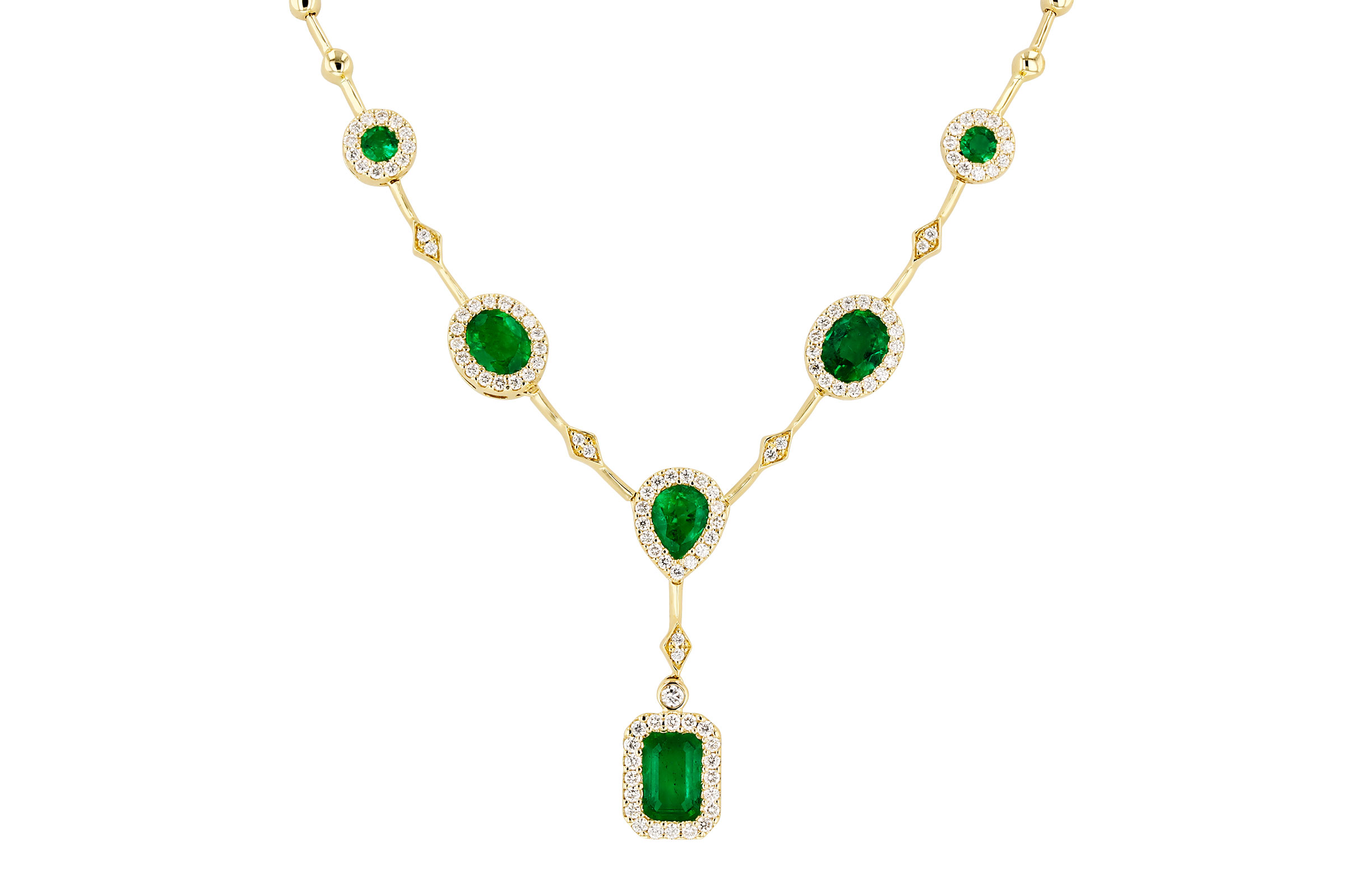 E321-39005: NECKLACE 1.66 TW EMERALD 2.08 TGW (17")