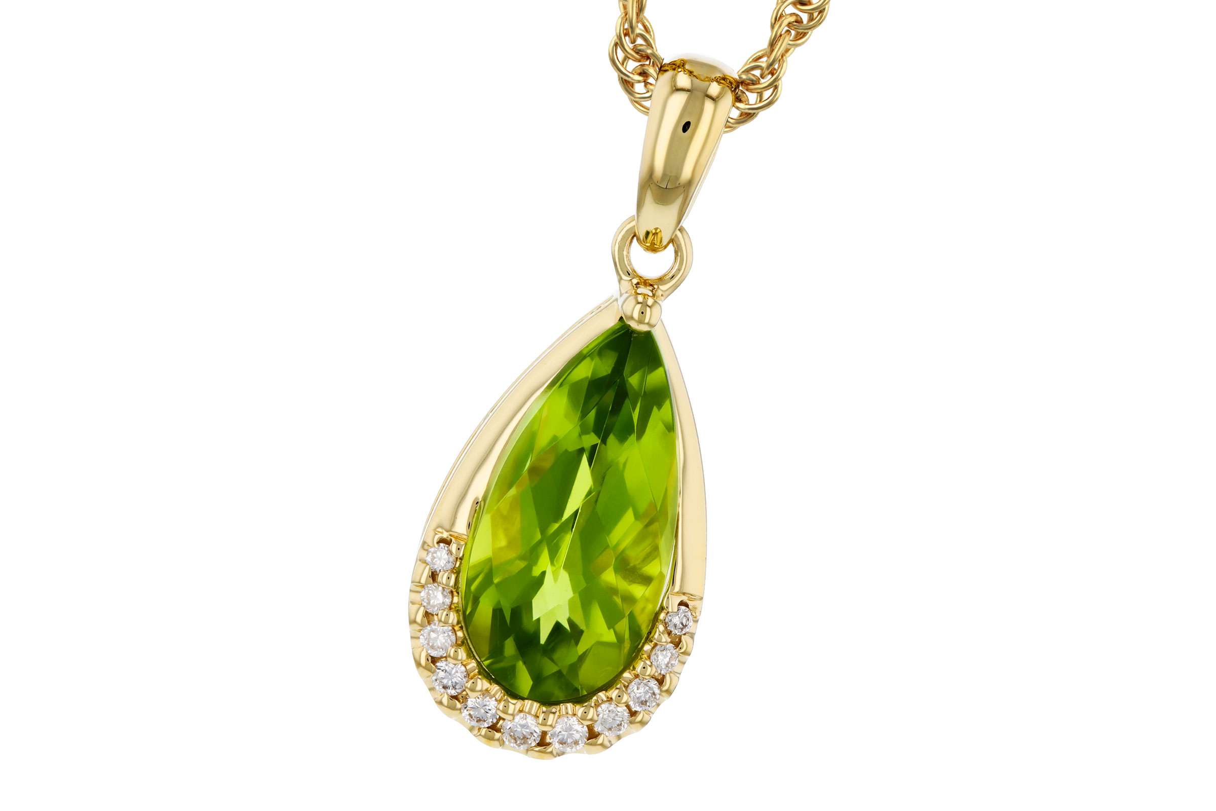 E321-39014: NECK 1.94 PERIDOT 2.00 TGW (12x6MM PS)