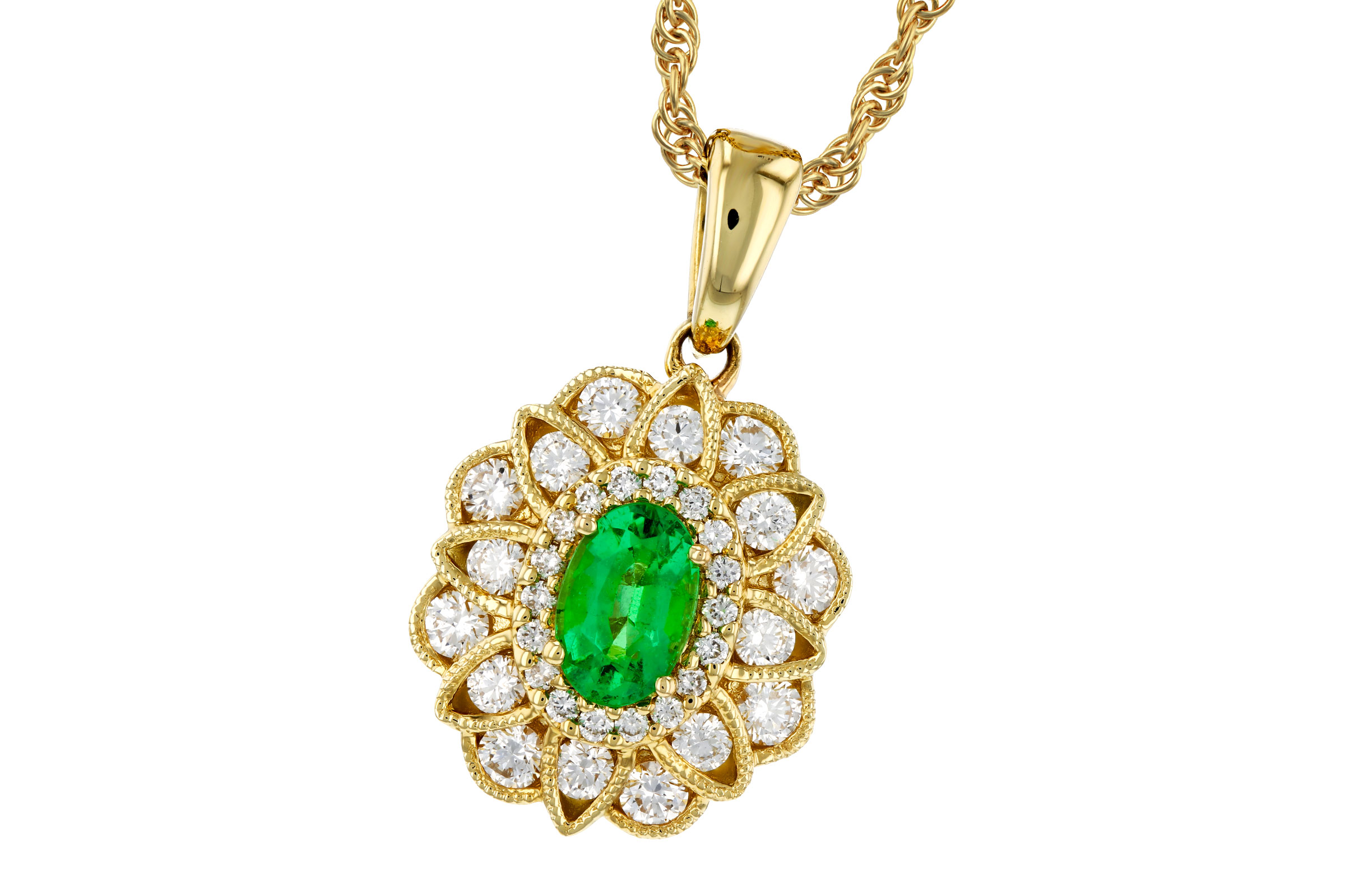 F321-38141: NECK .46 EMERALD .98 TGW (6X4 EMER)