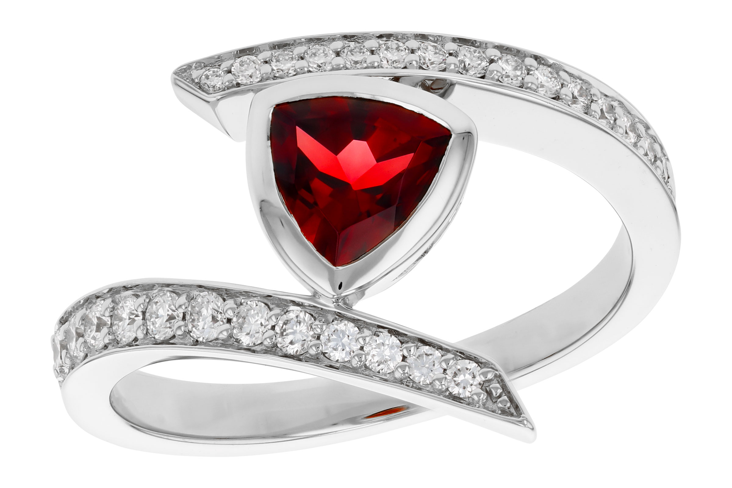 G321-39959: LDS RG .84 GARNET 1.08 TGW (6MM GAR)