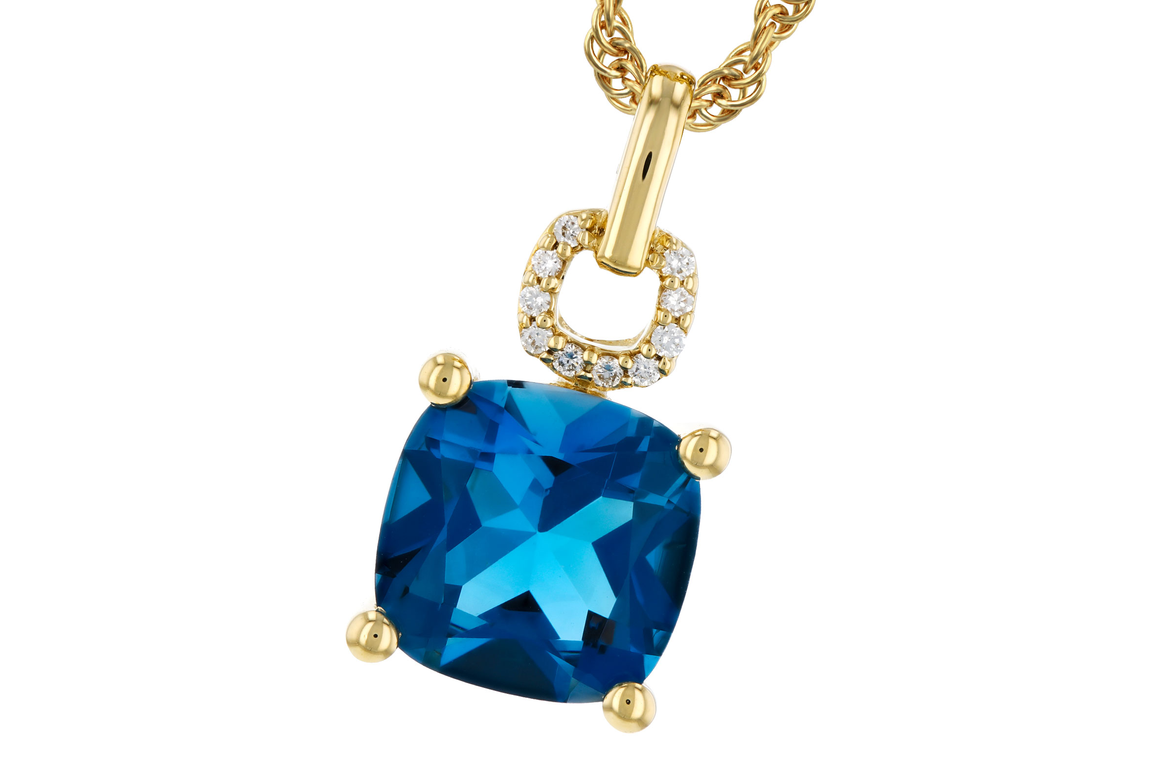 K321-39041: NECK 2.16 LONDON BLUE TOPAZ 2.18 TGW (8MM LBT)