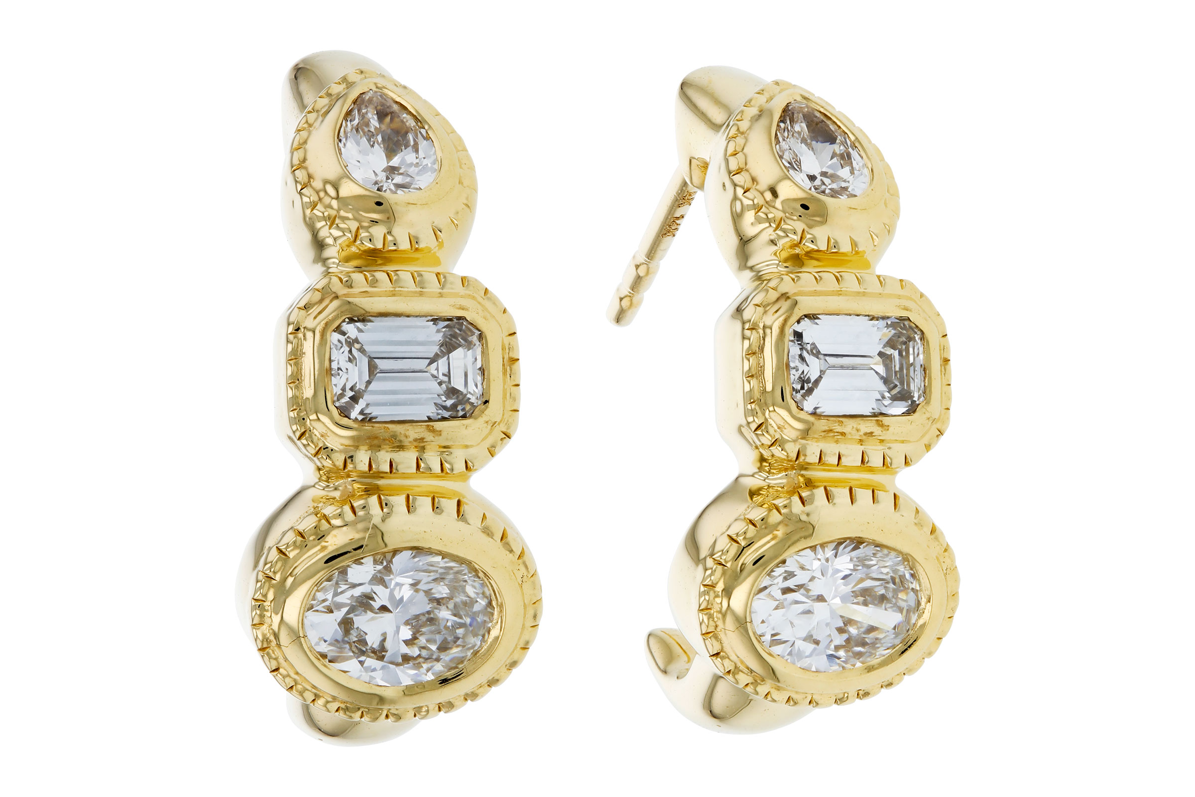 L321-39086: EARRINGS .68 TW FANCY CUT DIAMONDS