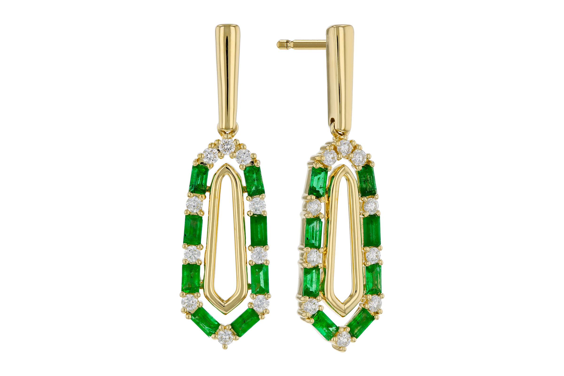 M321-39959: EARR .74 TW EMERALD 1.02 TGW